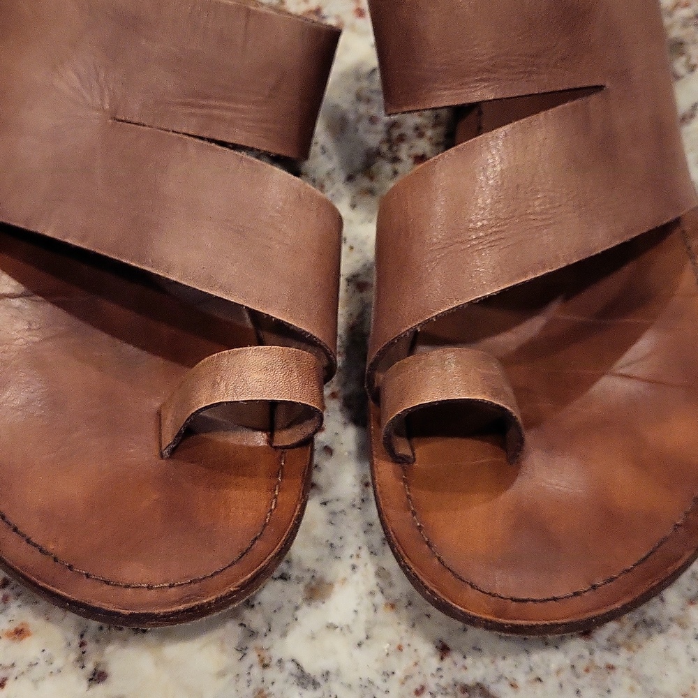 FREE PEOPLE Brown Leather Slide Sandals - Women's Casual Slip-On SZ 40 - Picture 3 of 5